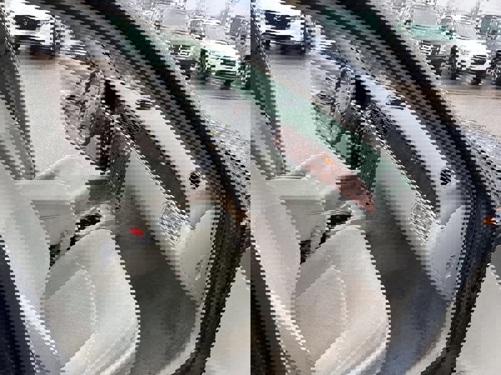 Used 2009 Buick LaCrosse CX image 23