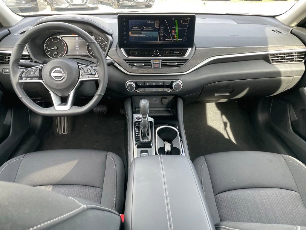Certified 2023 Nissan Altima 2.5 SV w/ SV Premium Package AWD/4WD image 11