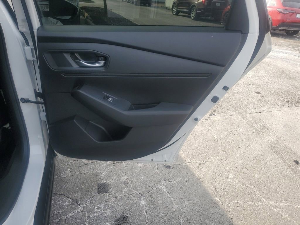 Used 2025 Honda Accord LX image 27