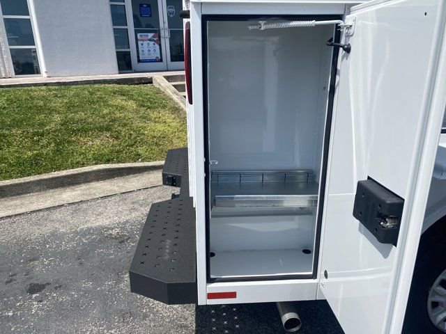 New 2024 Ford Transit 350 w/ Interior Upgrade Package RWD image 17