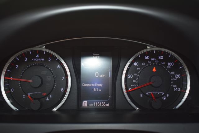 Used 2015 Toyota Camry SE image 19