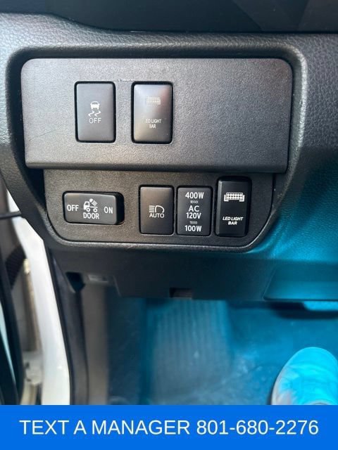 Used 2021 Toyota Tacoma TRD Off-Road w/ Technology Package AWD/4WD image 18