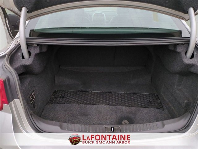 Used 2016 Chevrolet Malibu LTZ image 22