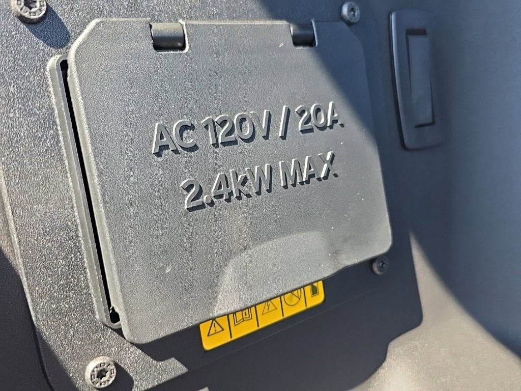 New 2025 Ford F150 Lightning XLT image 83