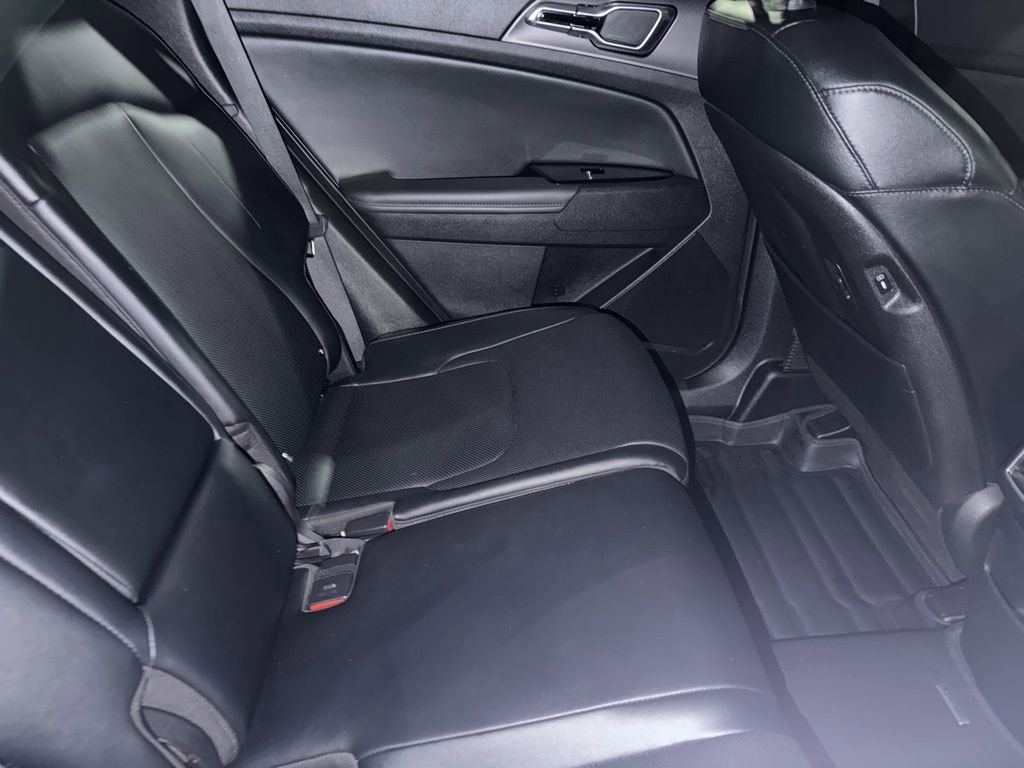 Used 2023 Kia Sportage SX image 23