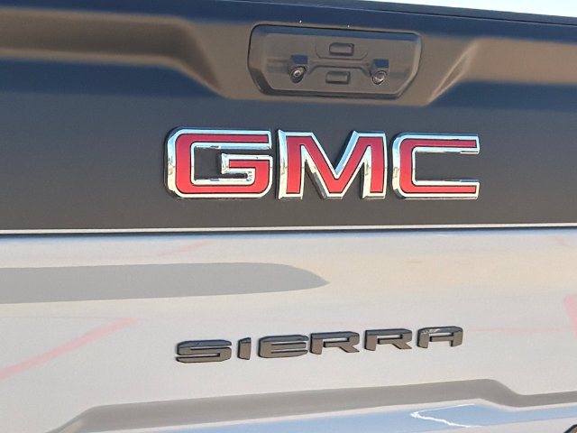 Used 2025 GMC Sierra 2500 AT4X w/ AT4X AEV Edition AWD/4WD image 12