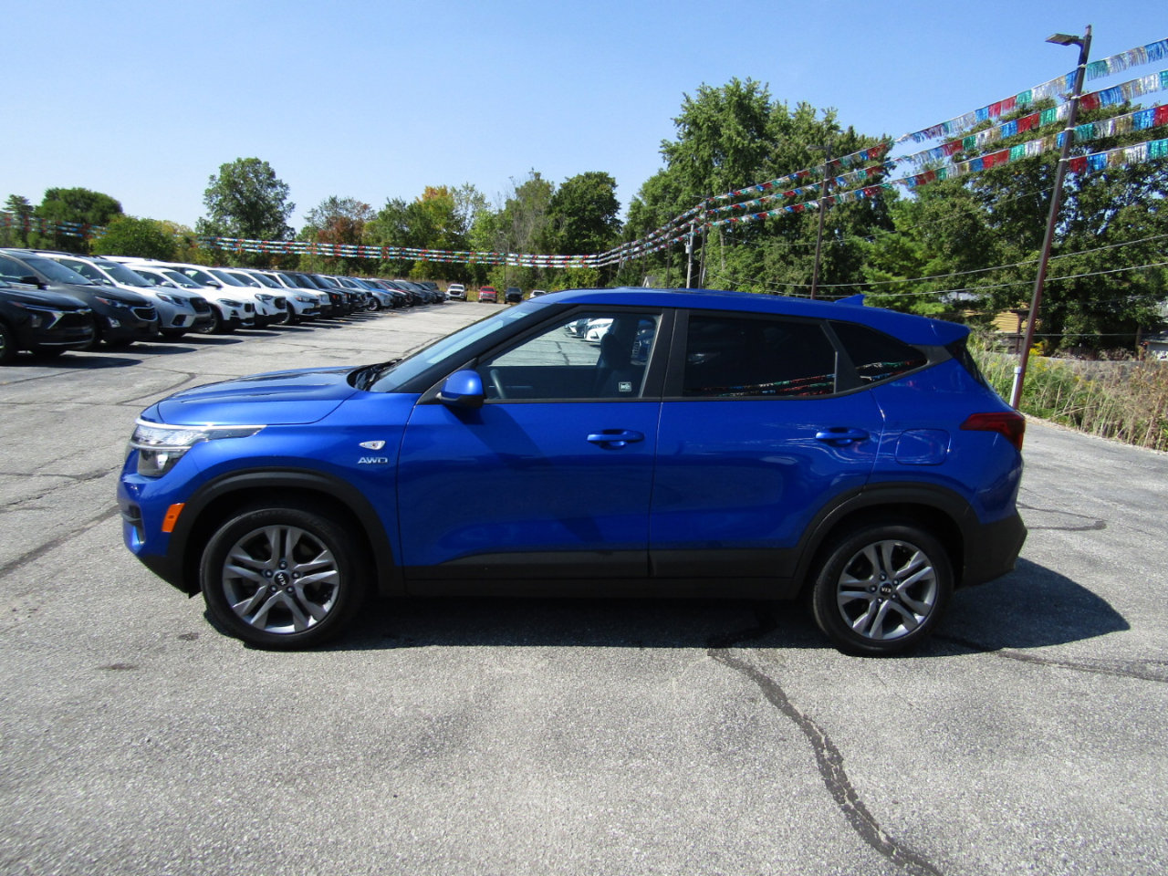 Used 2021 Kia Seltos LX image 4