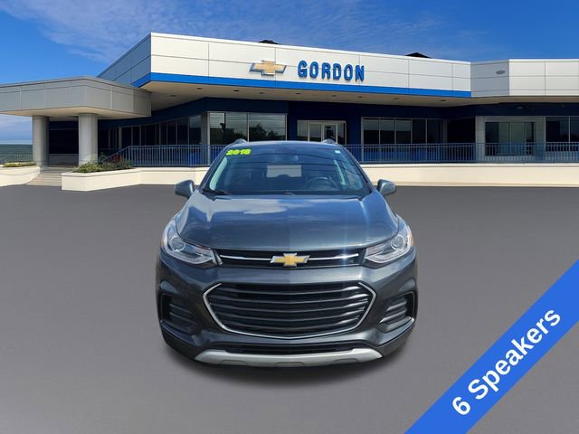 Used 2018 Chevrolet Trax LT w/ LT Convenience Package FWD image 9