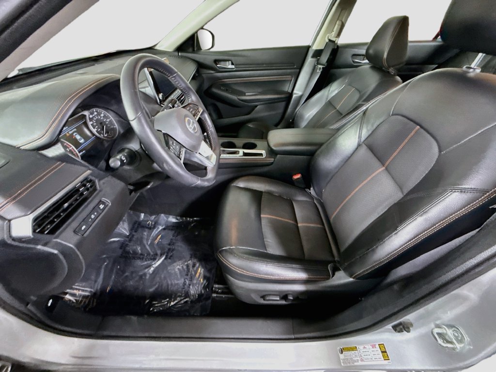 Used 2019 Nissan Altima 2.5 SR w/ SR Premium Package FWD image 24