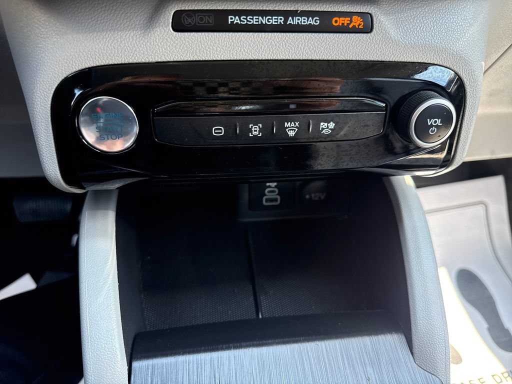 Used 2024 Ford Escape SE FWD image 34