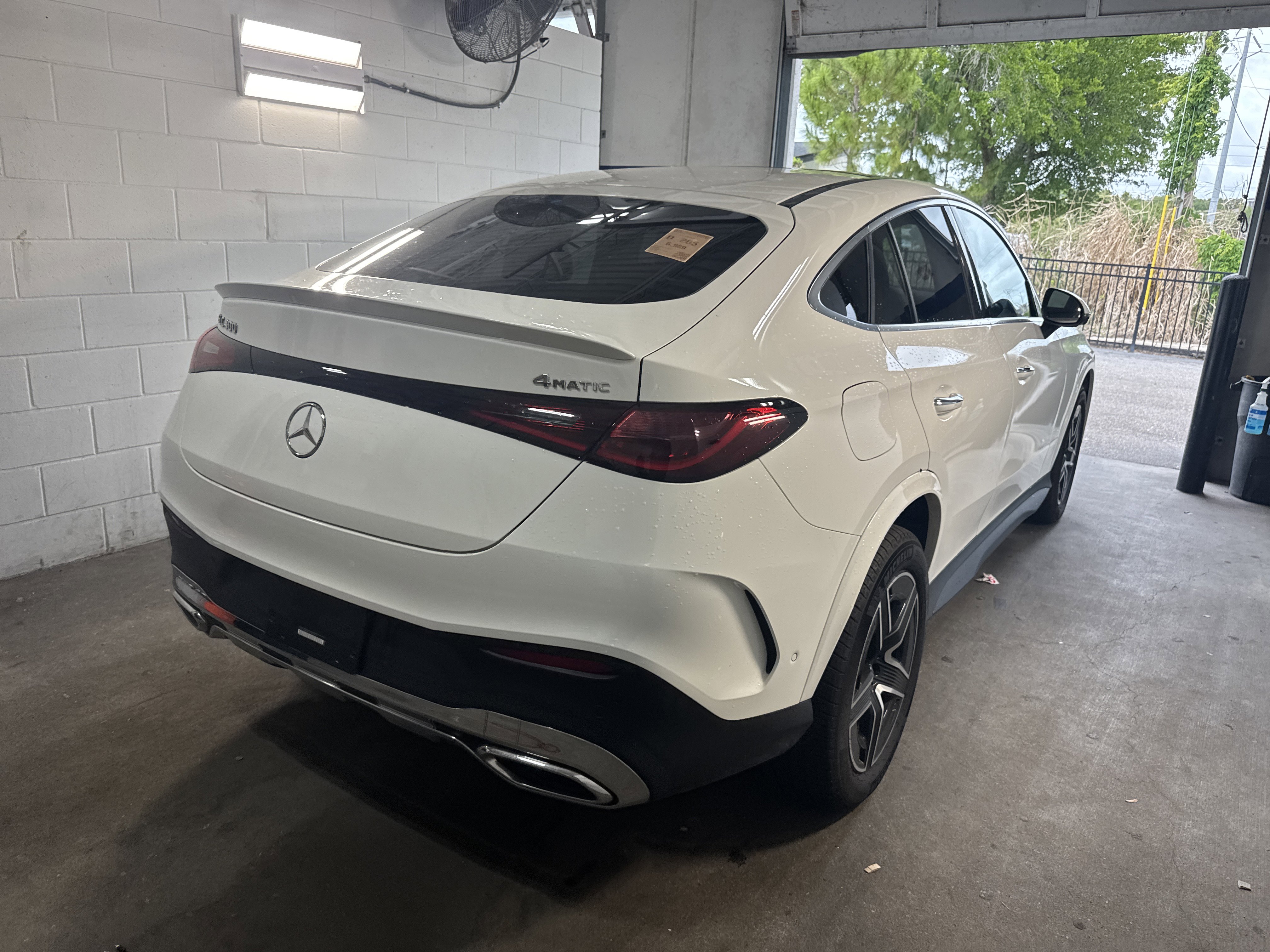 Certified 2025 Mercedes-Benz GLC 300 4MATIC image 2