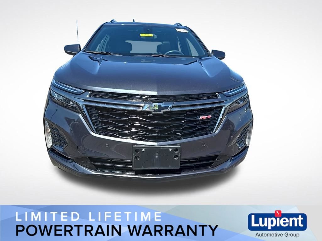 Used 2022 Chevrolet Equinox RS w/ RS Leather Package image 11
