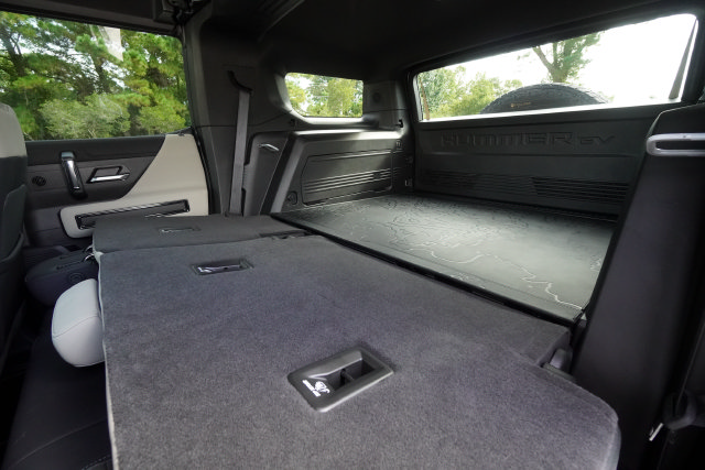 Used 2026 GMC Hummer EV SUV AWD/4WD image 28