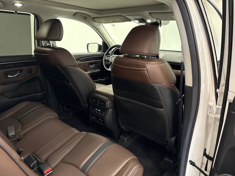 Used 2025 Honda Pilot Elite image 51