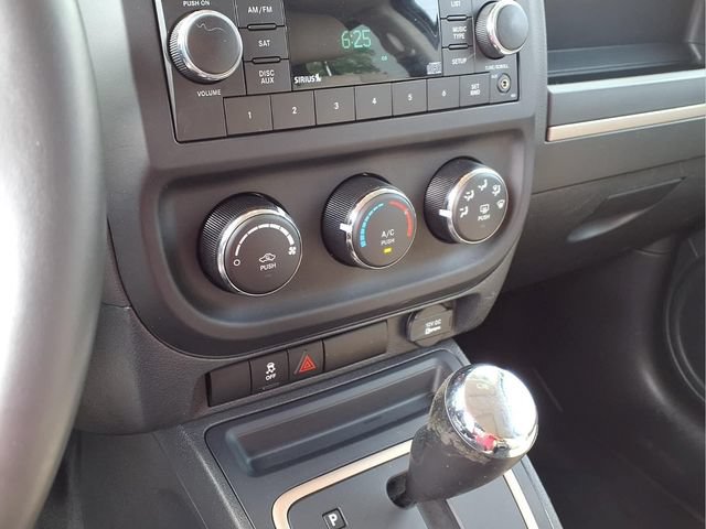 Used 2016 Jeep Patriot 75th Anniversary w/ Power Value Group FWD image 8