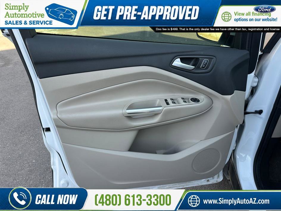 Used 2019 Ford Escape SE FWD image 21