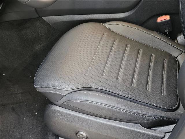 New 2026 Mercedes-Benz GLC 300 image 4