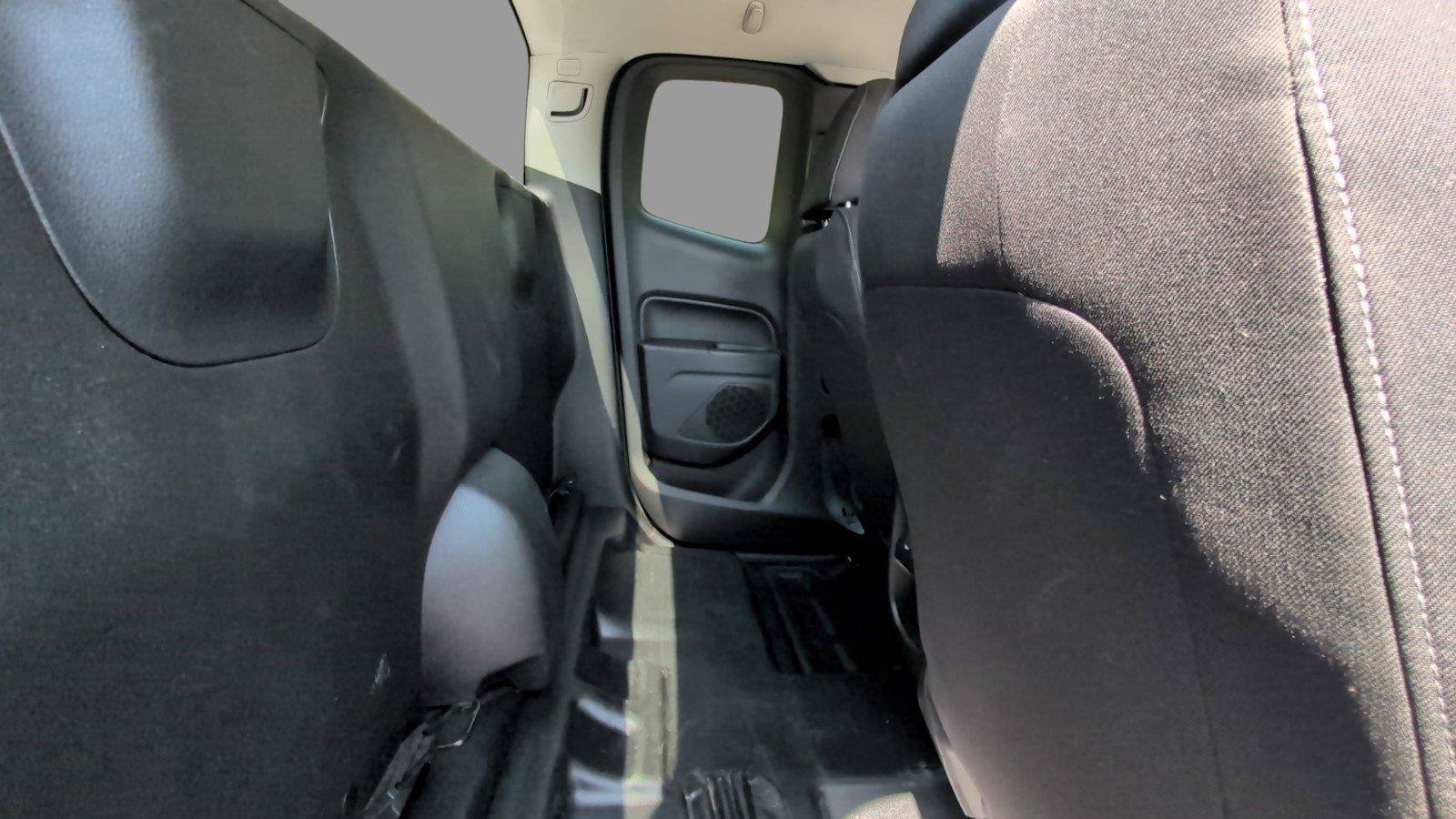 Used 2022 Chevrolet Colorado LT w/ Fleet Safety Package RWD image 35