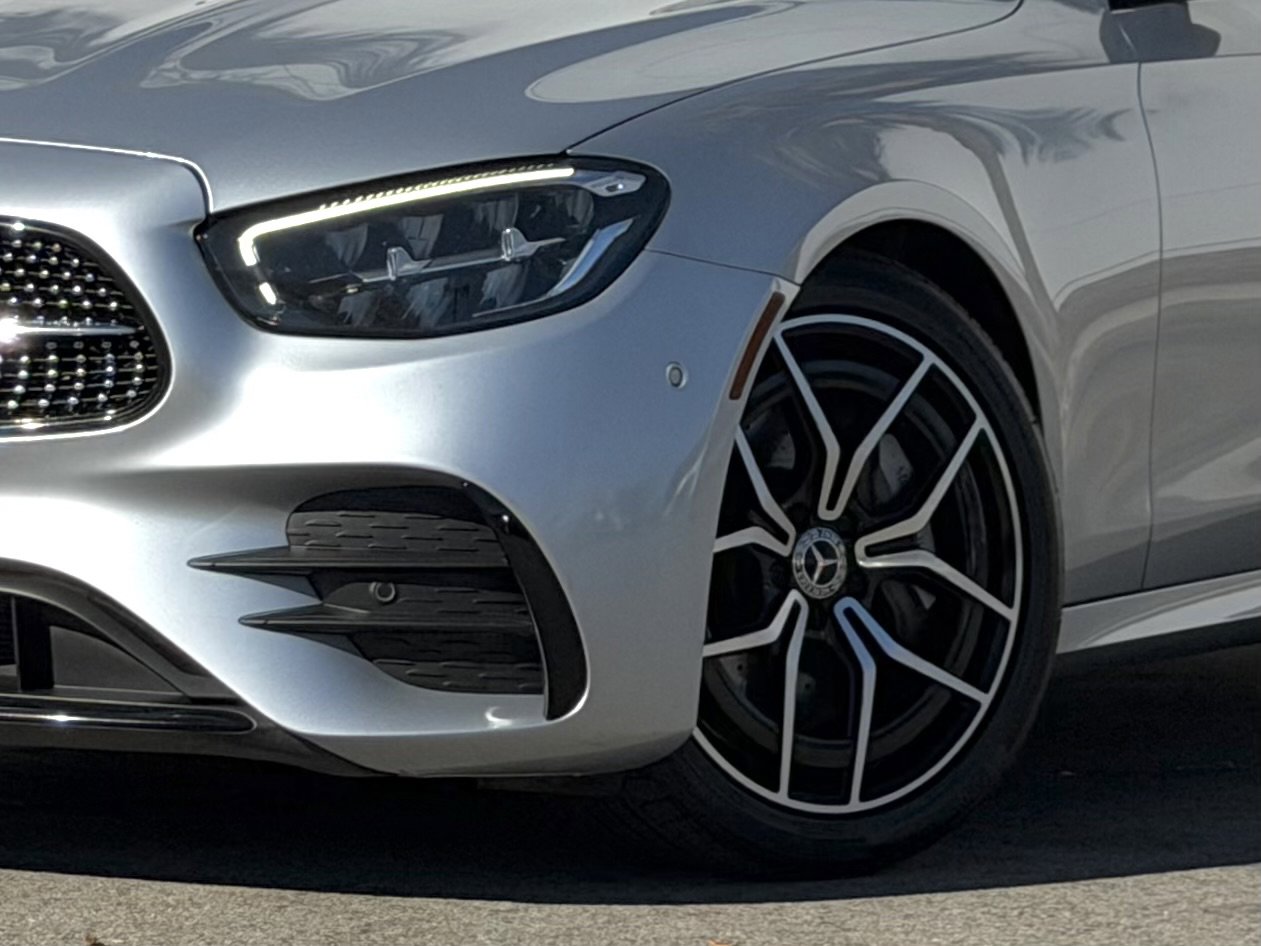 Used 2021 Mercedes-Benz E 350 Sedan w/ Premium Package image 4