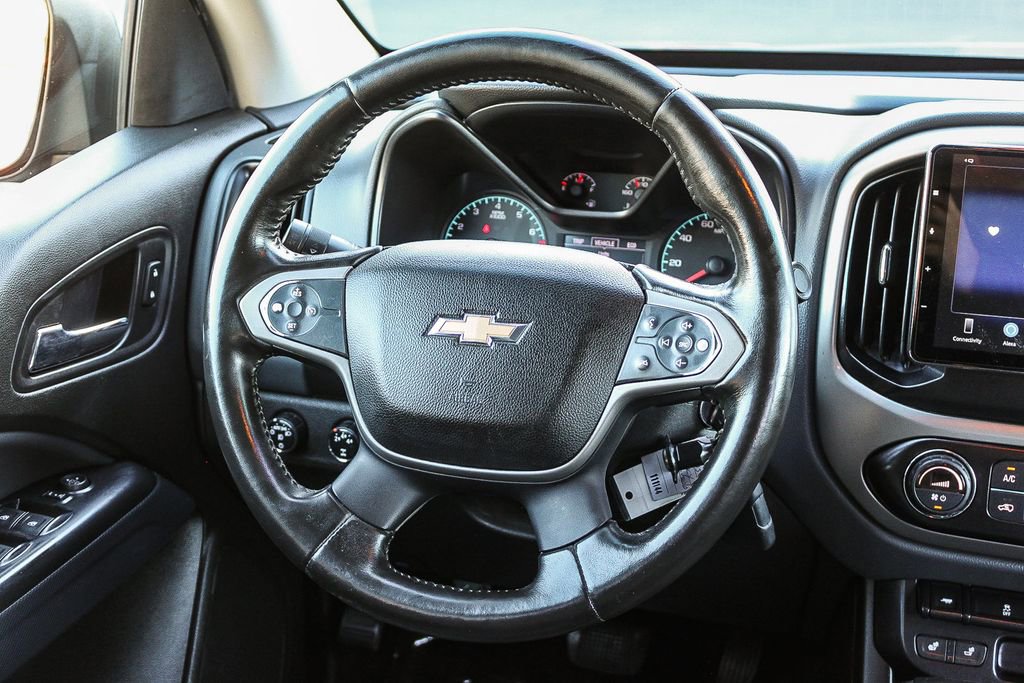 Used 2015 Chevrolet Colorado Z71 image 19