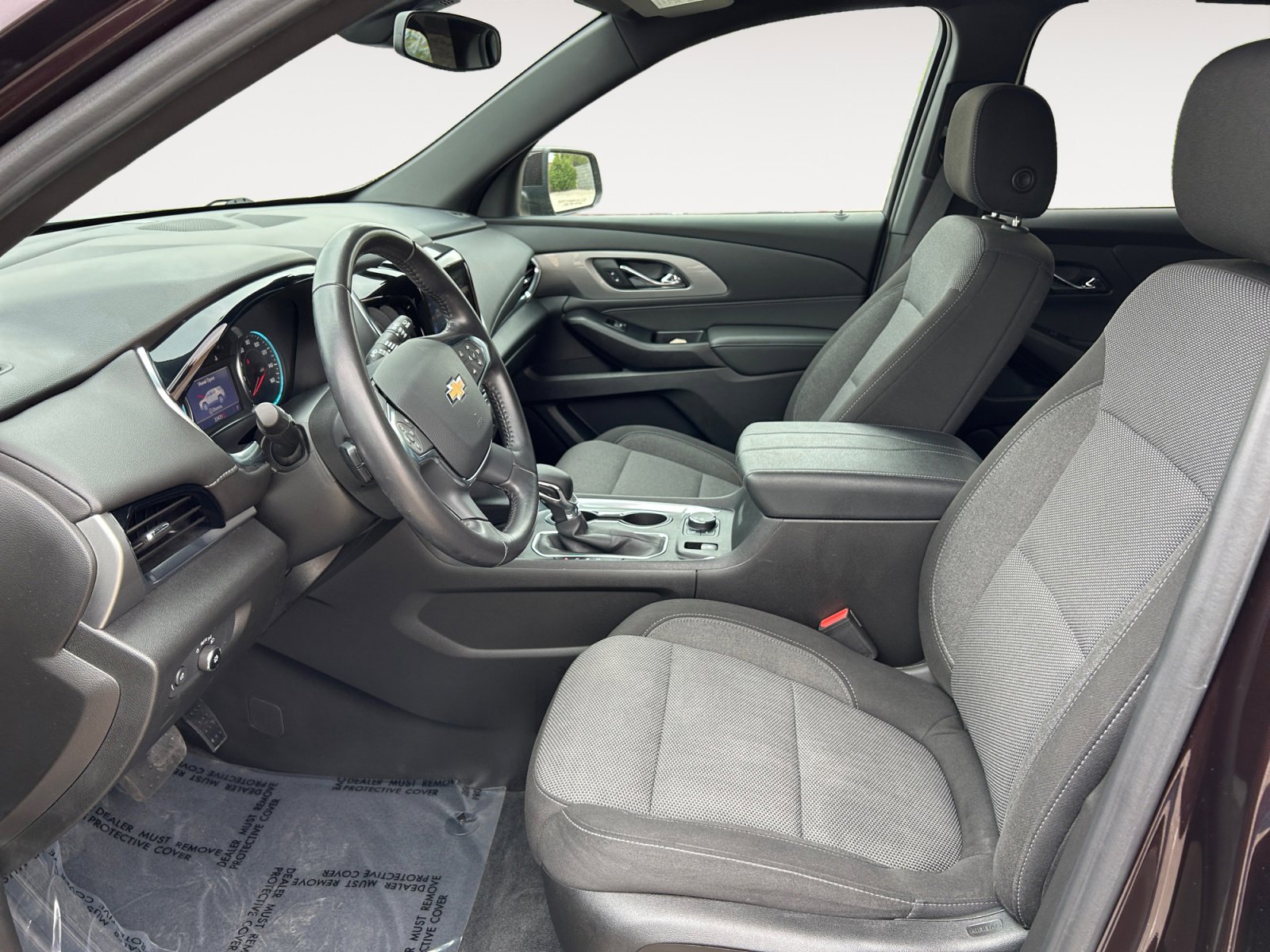 Used 2022 Chevrolet Traverse LT image 19