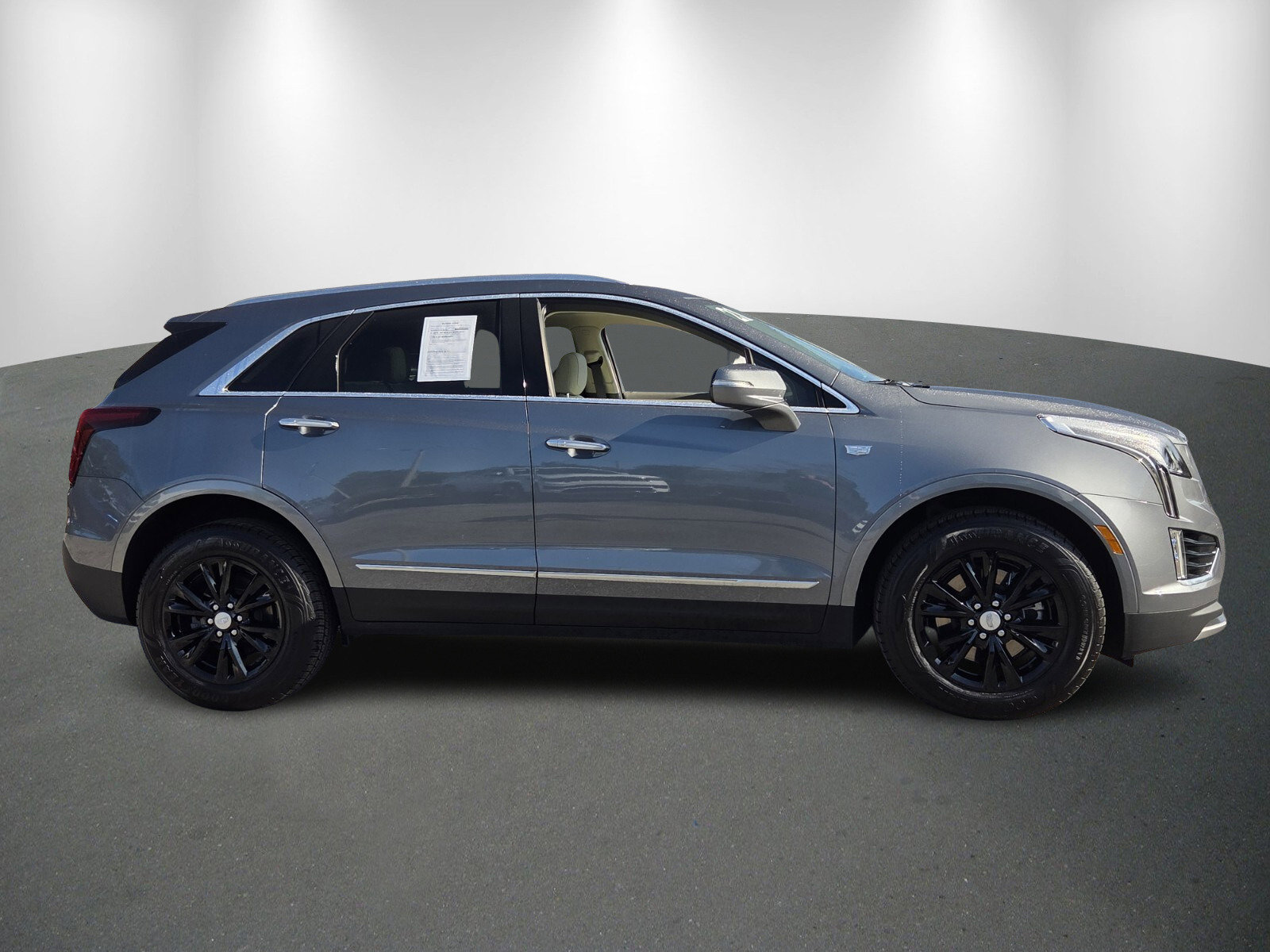 Used 2021 Cadillac XT5 Premium Luxury image 8