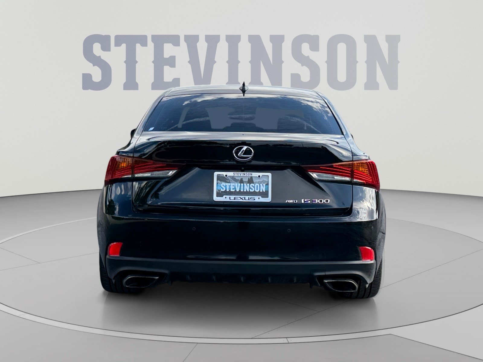 Used 2017 Lexus IS 300 AWD w/ Navigation System Package image 4
