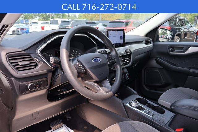 Used 2022 Ford Escape SE image 14