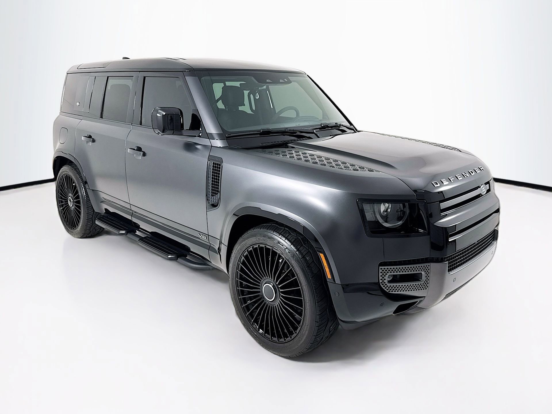 Used 2024 Land Rover Defender 110 Carpathian Edition image 1