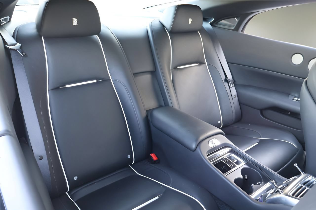 Certified 2017 Rolls-Royce Wraith RWD image 18