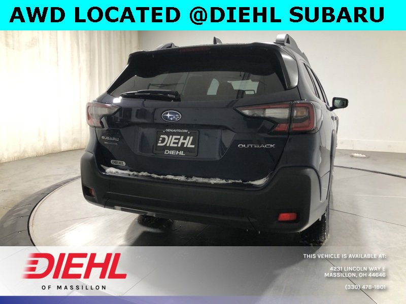 Used 2023 Subaru Outback Premium image 7