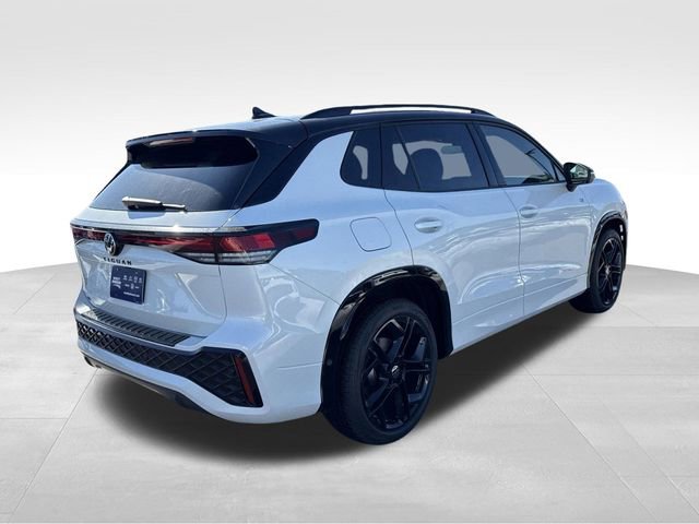 New 2026 Volkswagen Tiguan SE R-Line image 5