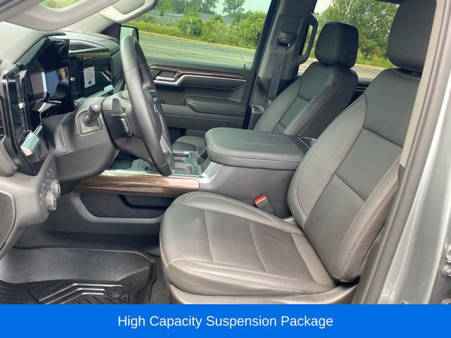 Used 2026 Chevrolet Silverado 1500 RST w/ RST All Star Premium Package AWD/4WD image 16