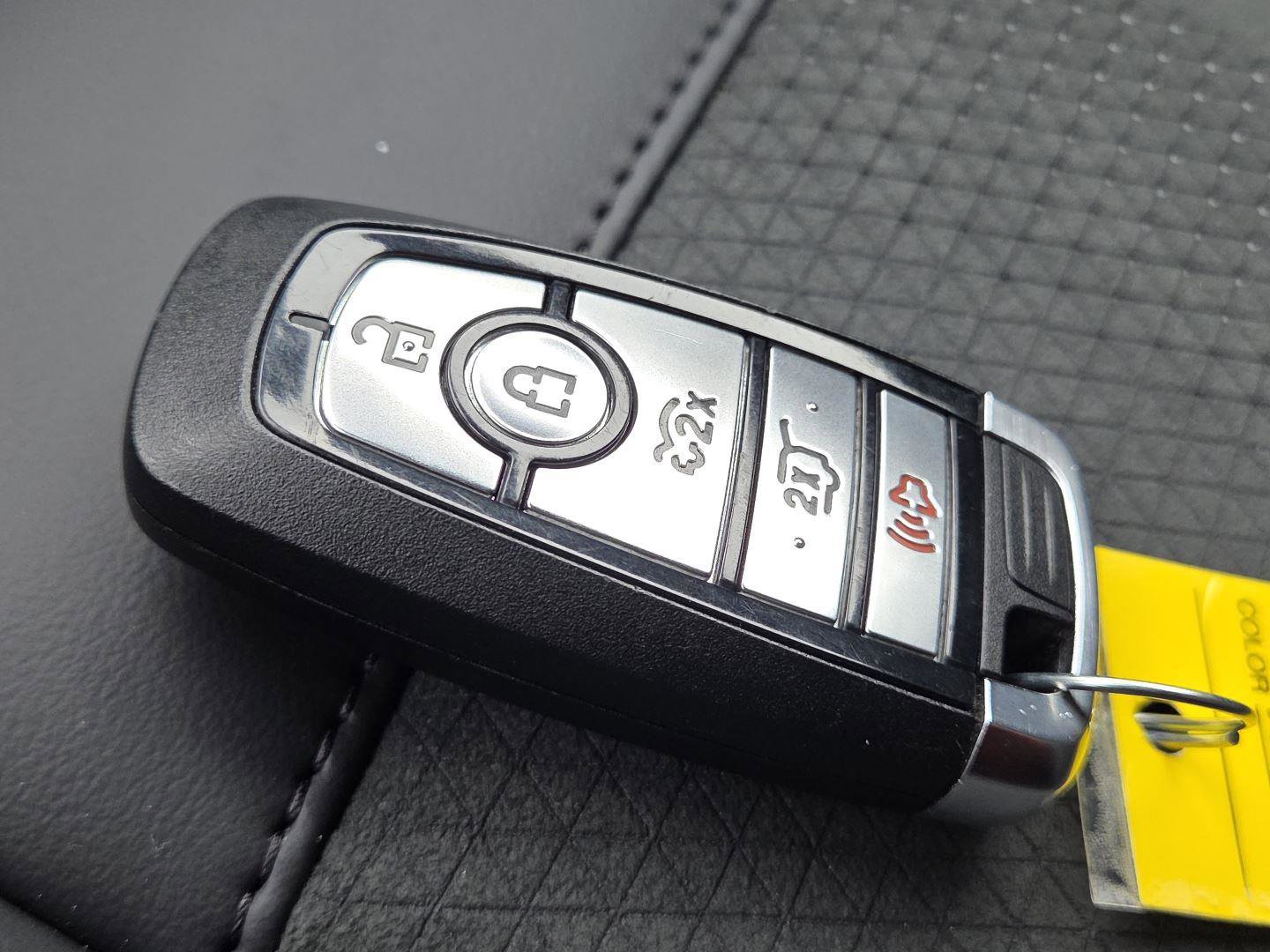 Used 2025 Ford Mustang Mach-E GT AWD/4WD image 28