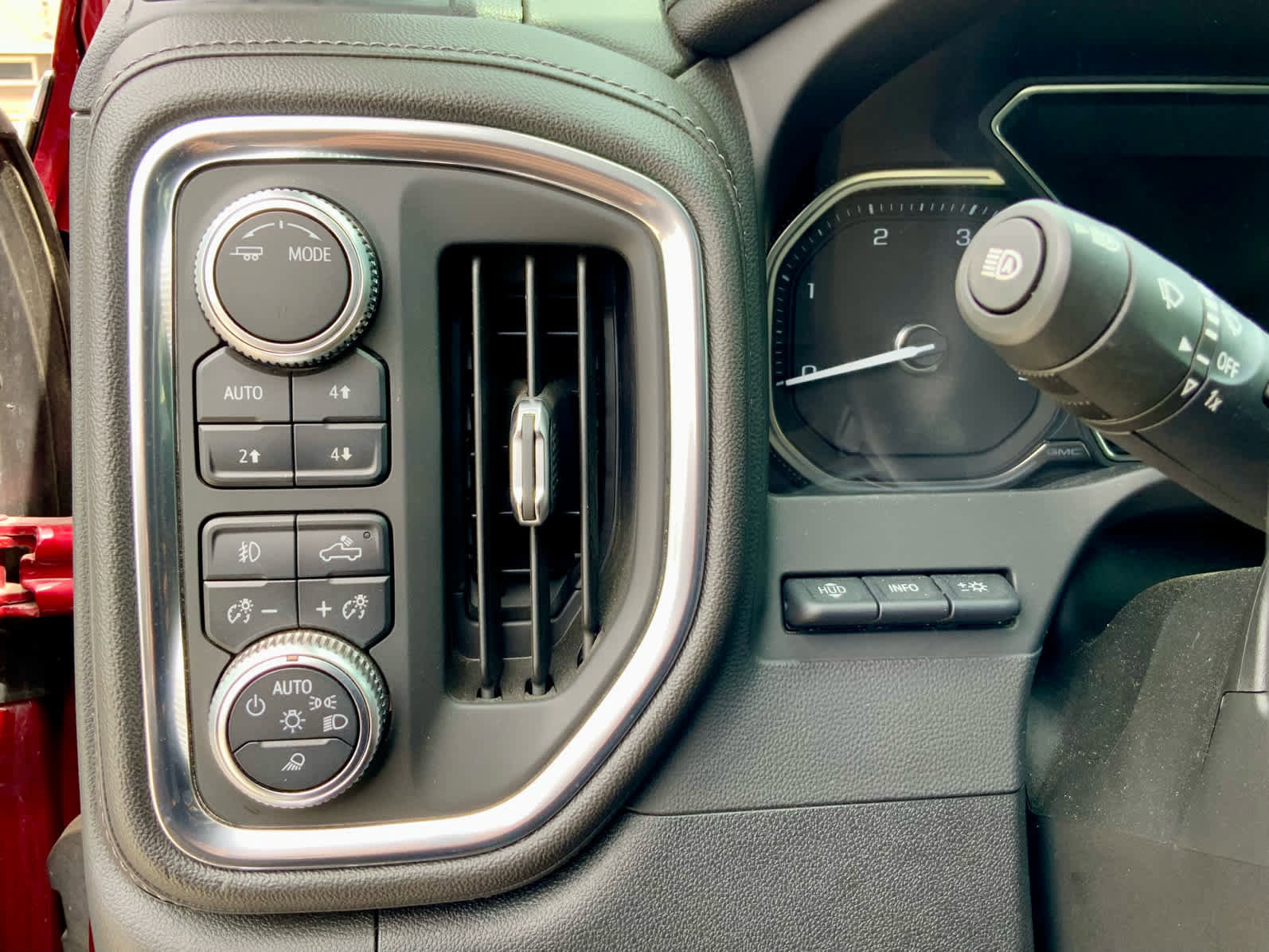 Used 2020 GMC Sierra 3500 Denali w/ Denali Ultimate Package AWD/4WD image 49