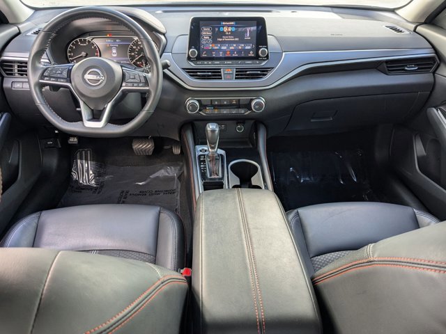 Used 2024 Nissan Altima 2.5 SR FWD image 16