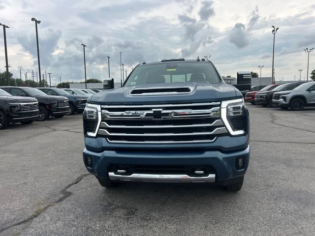 New 2026 Chevrolet Silverado 3500 High Country w/ Technology Package AWD/4WD image 9