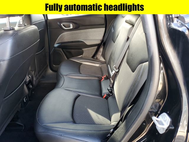 Certified 2023 Jeep Compass Latitude image 24