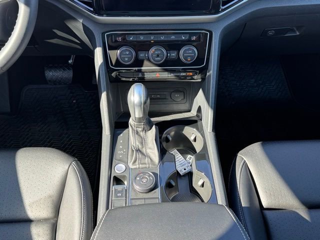 Used 2023 Volkswagen Atlas SE w/ Panoramic Sunroof Package image 17