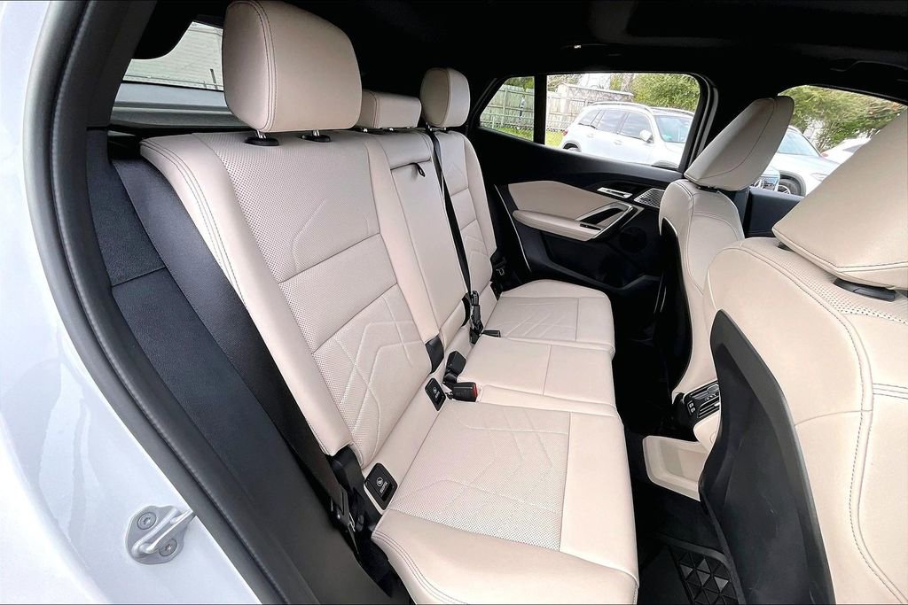 New 2025 BMW X2 xDrive28i w/ Premium Package image 24