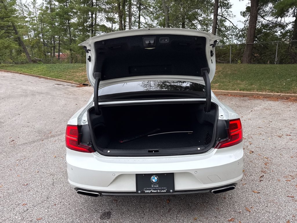 Used 2017 Volvo S90 T6 Inscription w/ Vision Package AWD/4WD image 28