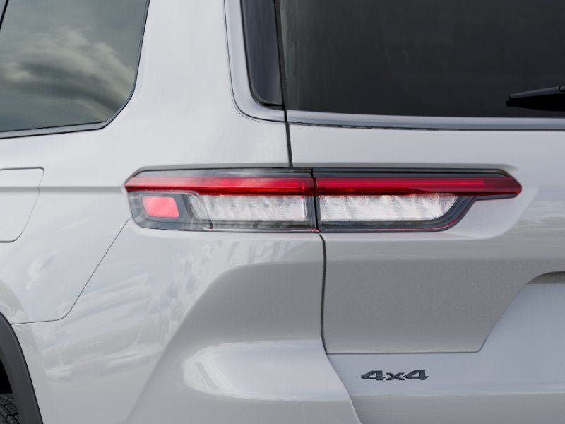 New 2026 Jeep Grand Cherokee L 4WD image 10
