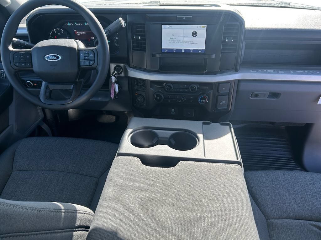 New 2026 Ford F550 4x4 Regular Cab Super Duty image 11