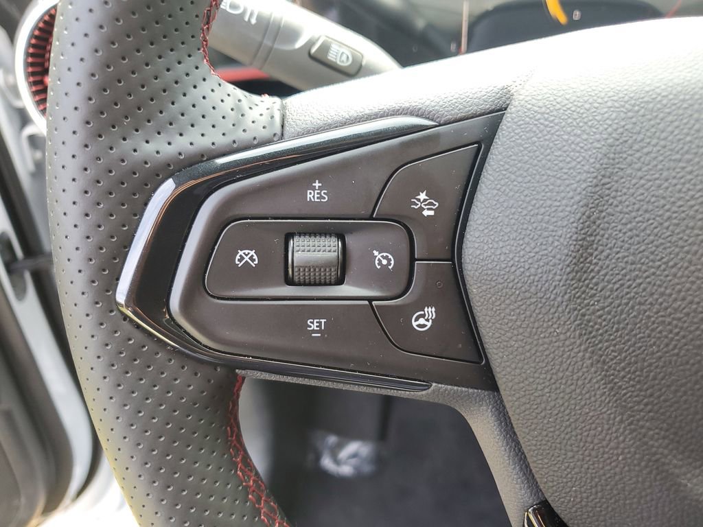 Used 2026 Chevrolet Trax RS w/ Driver Confidence Package image 29