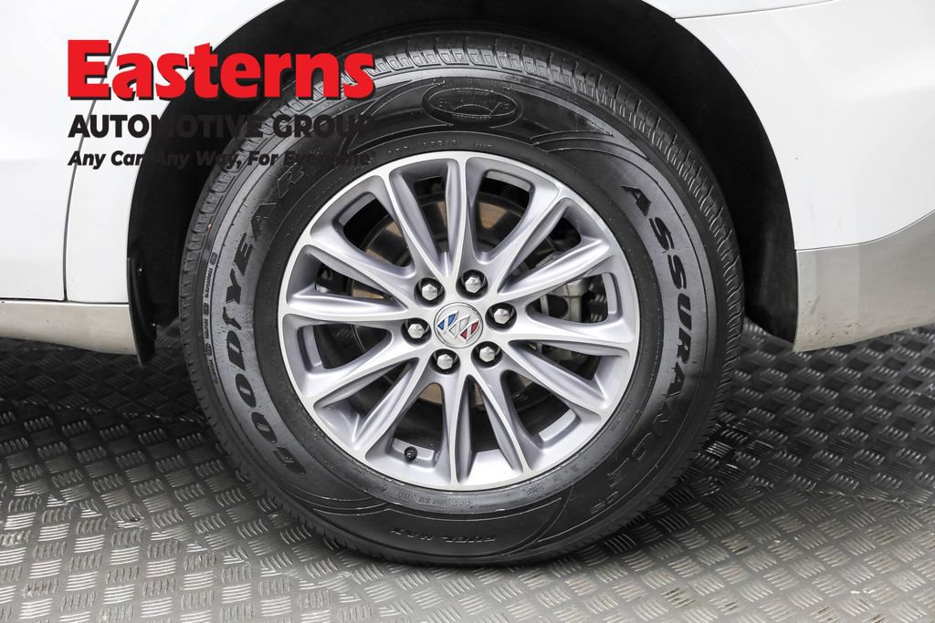 Used 2024 Buick Enclave Premium image 8