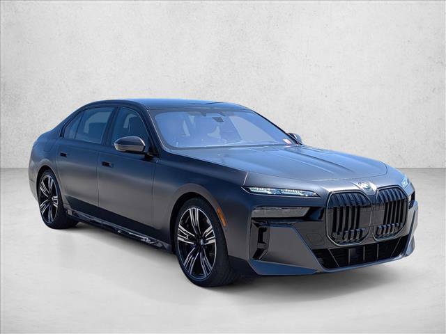 New 2026 BMW 740i image 7