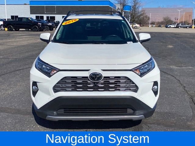 Used 2019 Toyota RAV4 Limited image 3