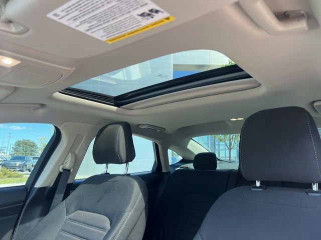 Used 2020 Ford Fusion SE AWD/4WD image 21