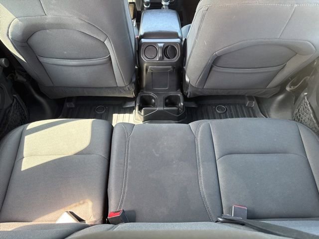 Used 2018 Jeep Wrangler Unlimited Sport image 31