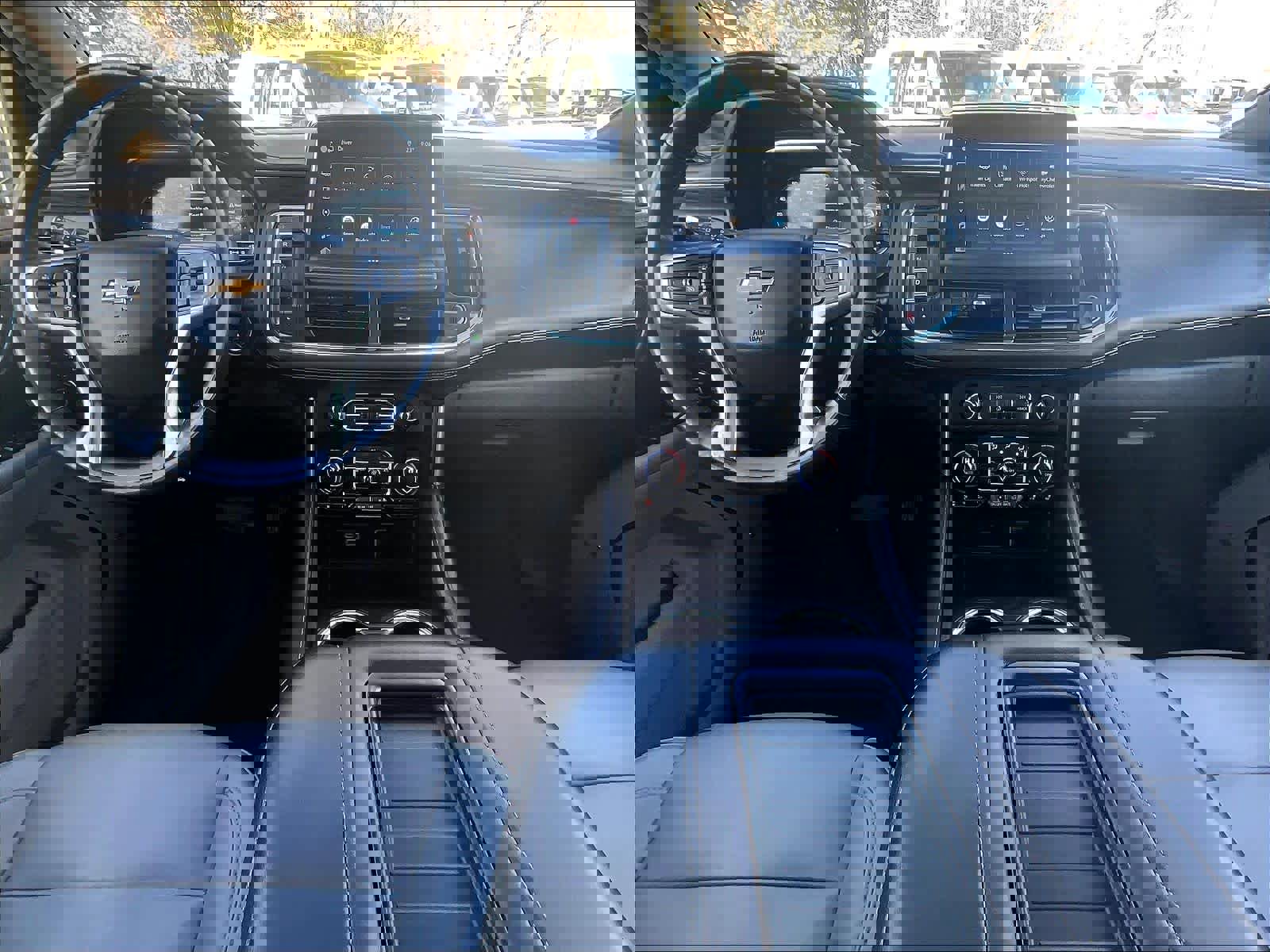 Used 2022 Chevrolet Tahoe LT w/ LT Signature Plus Package image 21